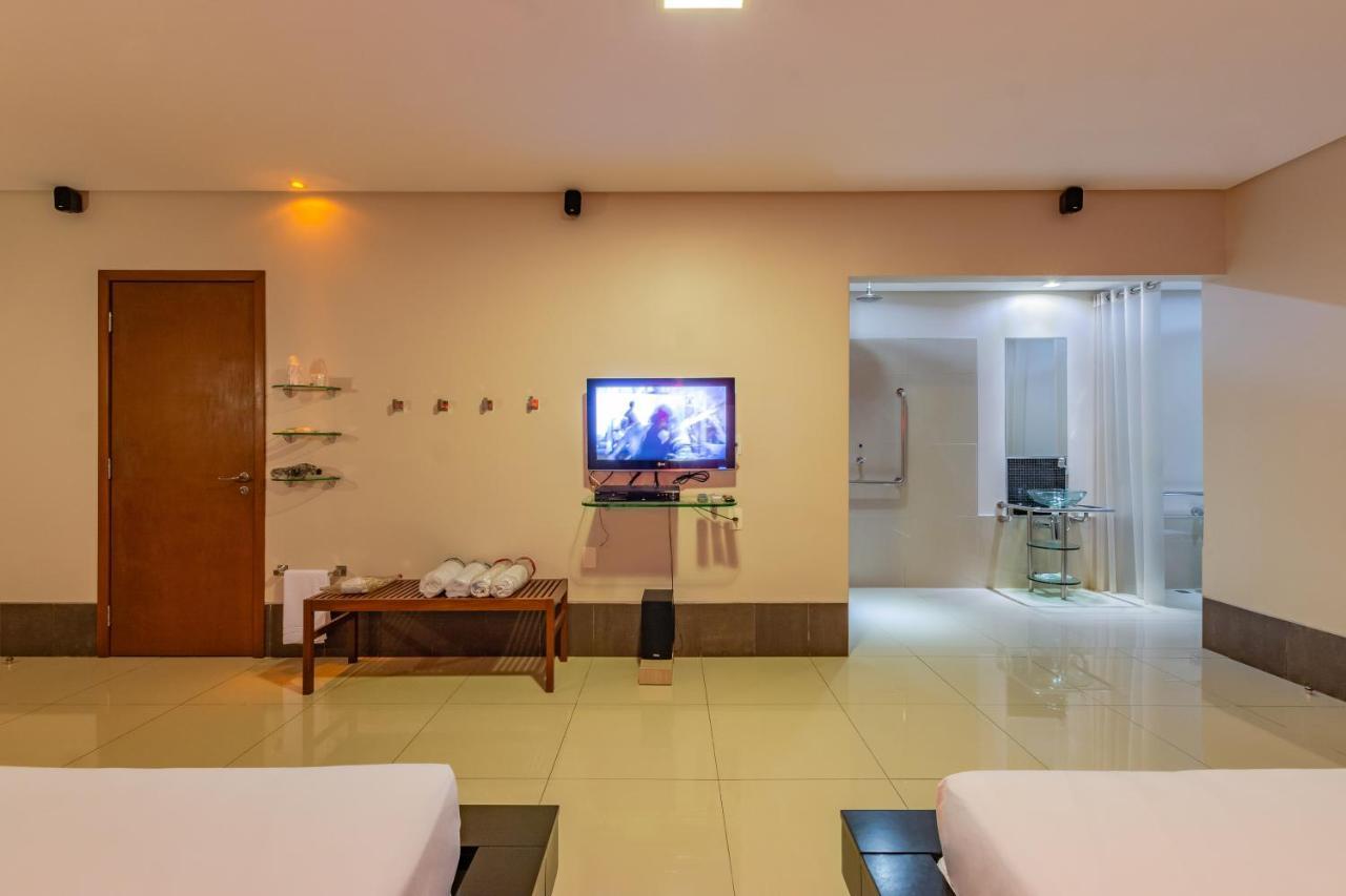Assahi Motel (Adults Only) ฟอร์ตาเลซา ภายนอก รูปภาพ